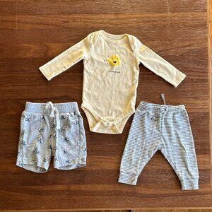 Gap baby clothes set